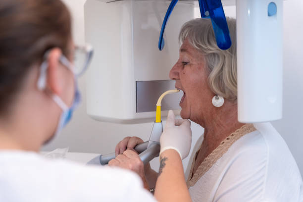 Best Emergency Dental Care for Broken or Chipped Teeth in The Village Of Indian Hill, OH